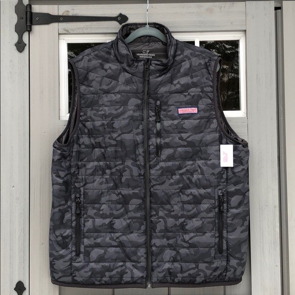 vineyard vines camo jacket